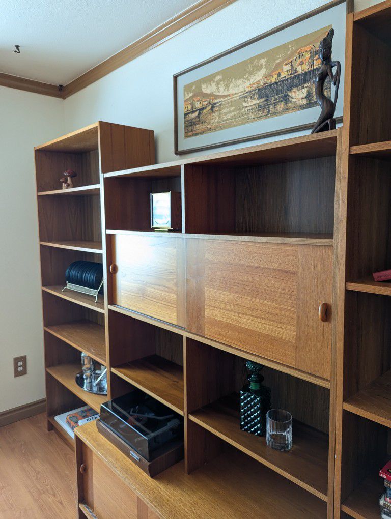 MCM Danish Modern Teak Wall Unit Domino Mobler Record Cabinet & Bookshelves