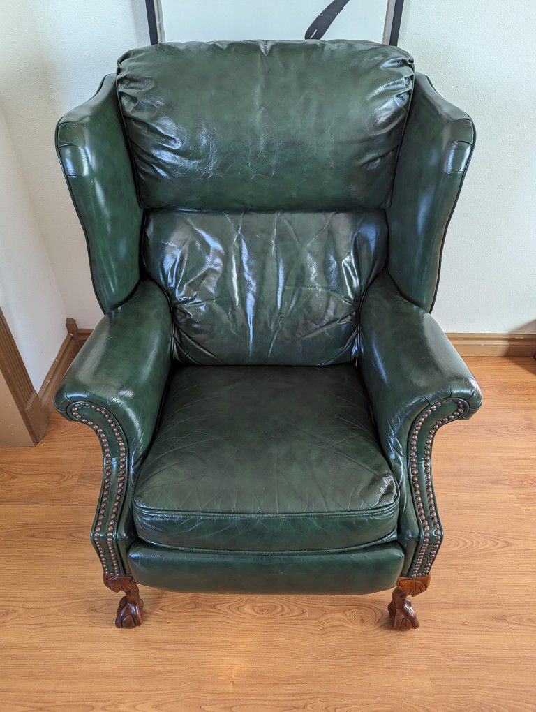 Beautiful Green Leather Presidential Wingback Recliner Barcalounger