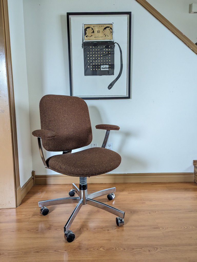 Vintage Mid Century Modern Swiveling / Rolling Chrome Desk Chair by HON