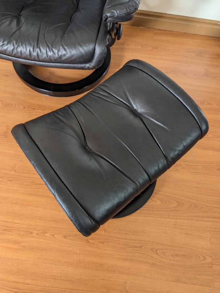 Black on Black Ekornes Stressless Leather Lounge Chair Recliner & Ottoman