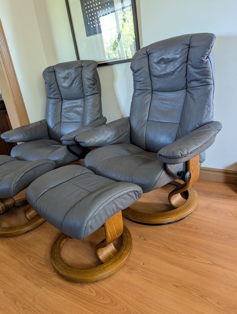 Pair of Ekornes Stressless Gray Leather Lounge Chair Recliners & Ottomans