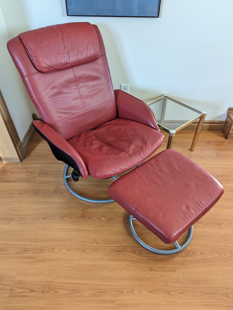 Red IKEA Stressless Style Leather Lounge Chair Recliner & Ottoman