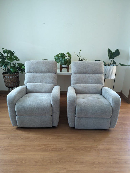 Matching Set of His & Hers Automatic Modern Recliners