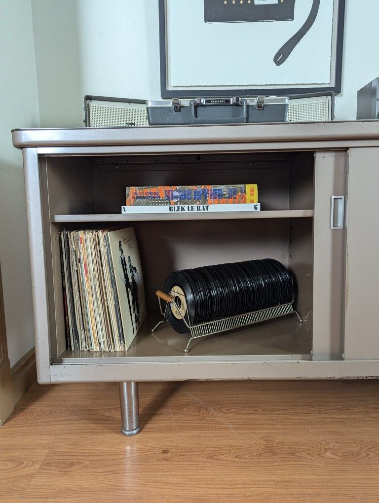 MCM Vintage Tanker Credenza / Record Player Stand & Storage Cabinet