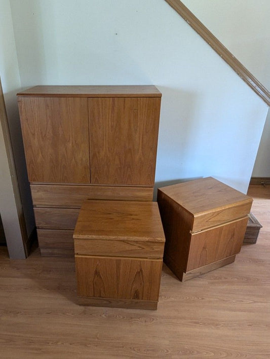 Danish Modern Teak Bedroom Set Highboy Dresser & Pair of Nightstands