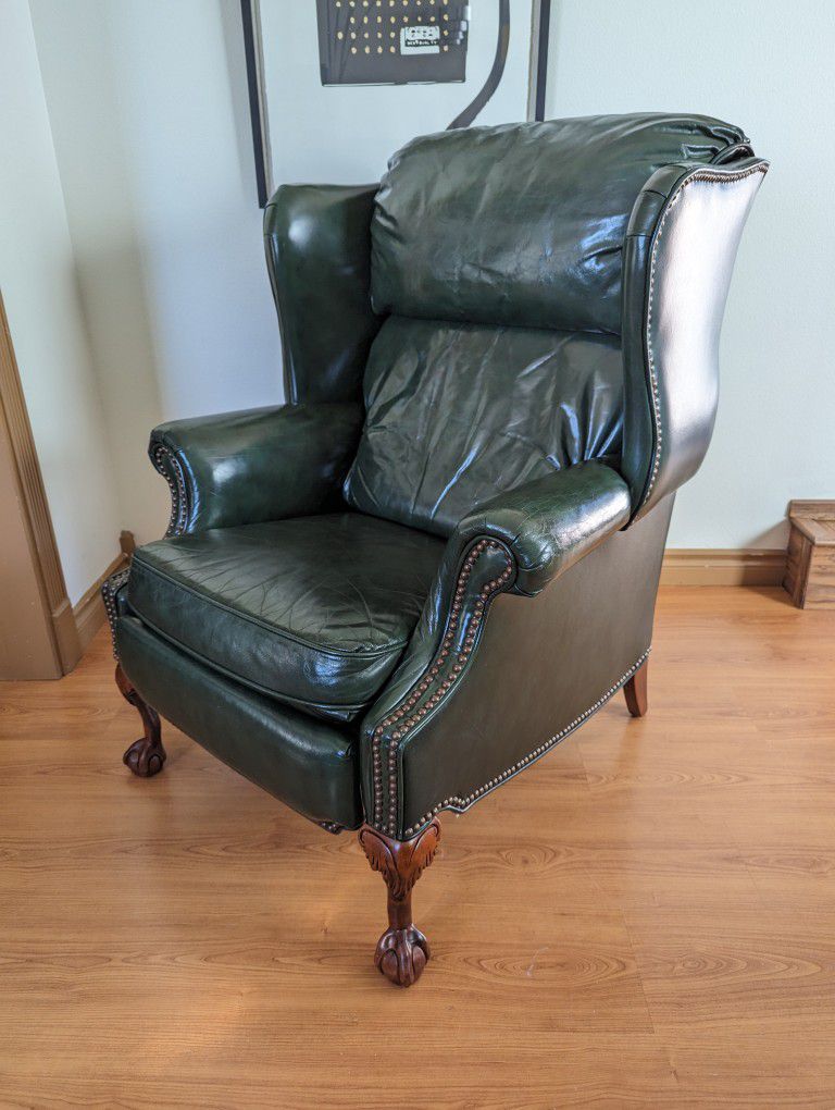 Beautiful Green Leather Presidential Wingback Recliner Barcalounger