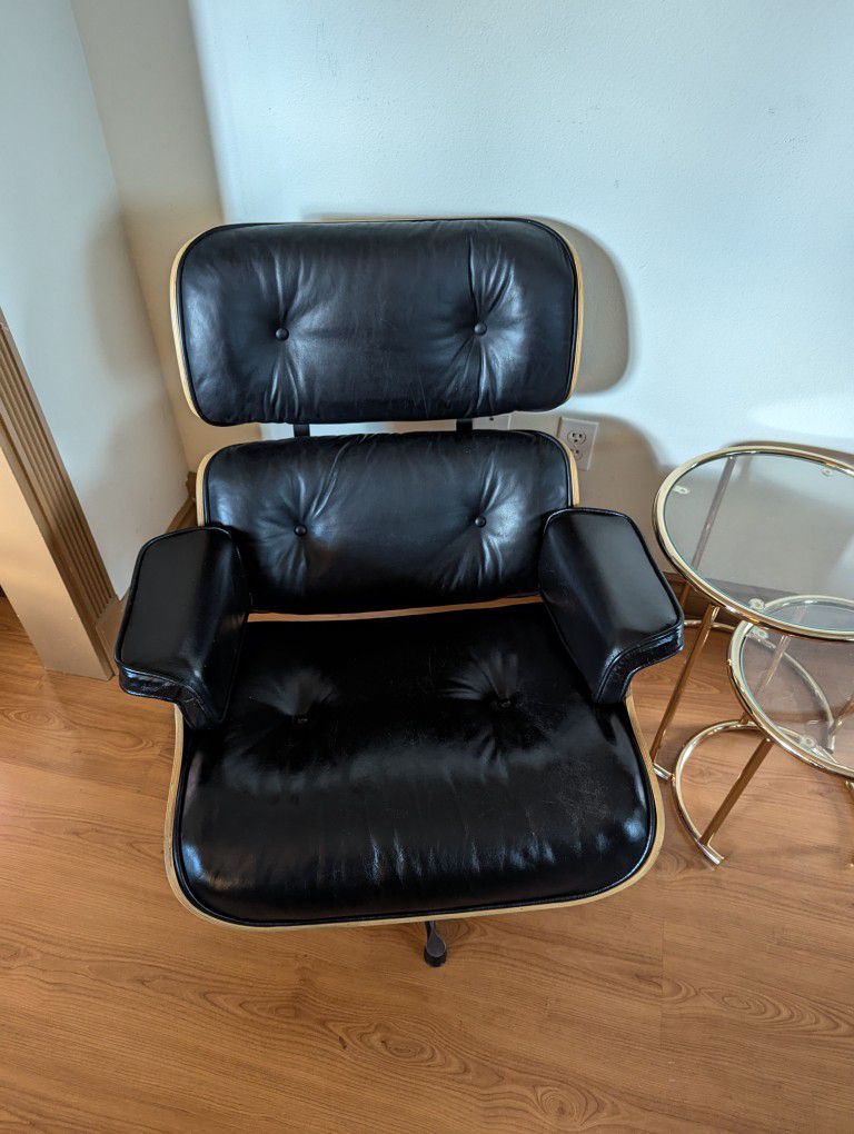 MCM Eames Black Leather Replica Lounge Chair & Ottoman