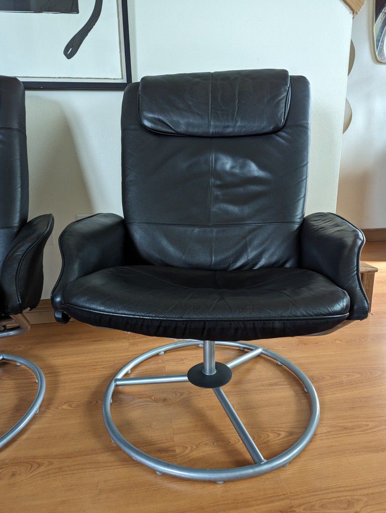 Pair of Ekornes Stressless Style Black Leather Lounge Chair & Ottoman Recliner Set by IKEA