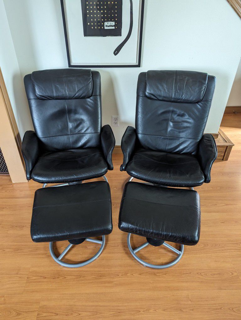 Pair of Ekornes Stressless Style Black Leather Lounge Chair & Ottoman Recliner Set by IKEA