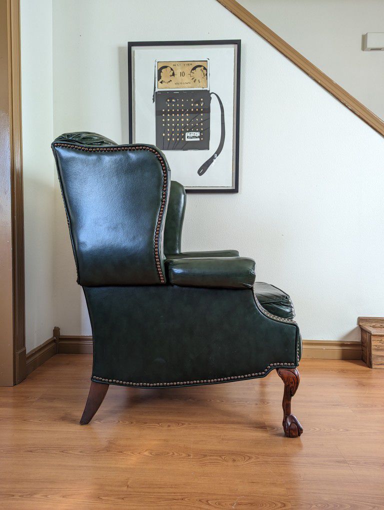 Beautiful Green Leather Presidential Wingback Recliner Barcalounger