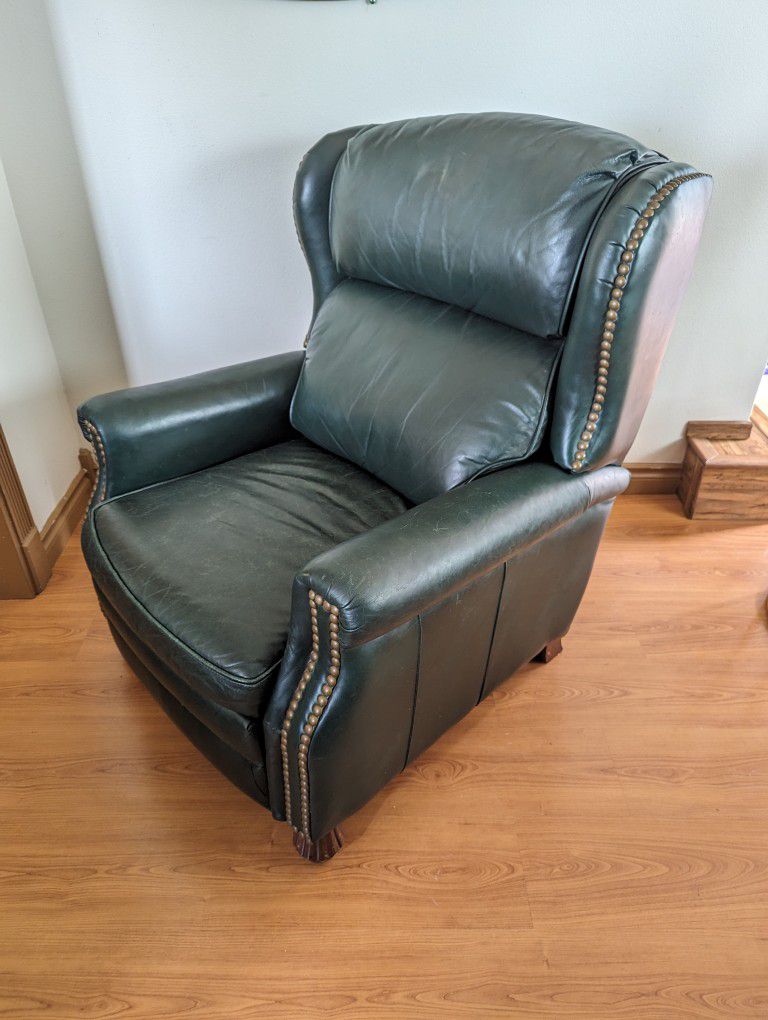 Beautiful Green Leather Presidential Wingback Recliner by Bradington Young