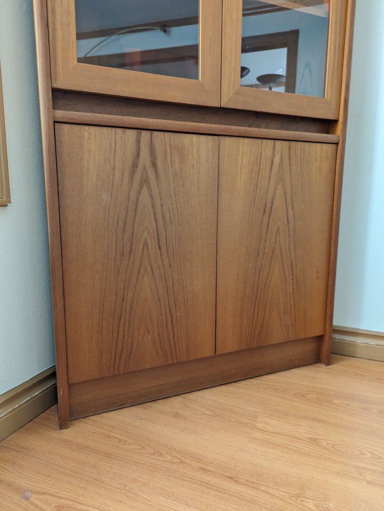 Danish Modern Teak Corner Lighted Display / Storage Cabinet