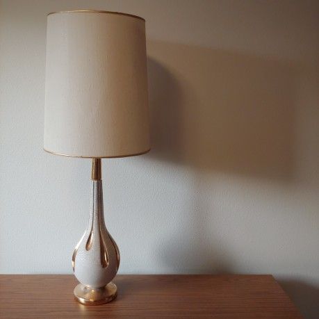 Mid Century Modern White & Gold Teardrop Ceramic Table Lamp