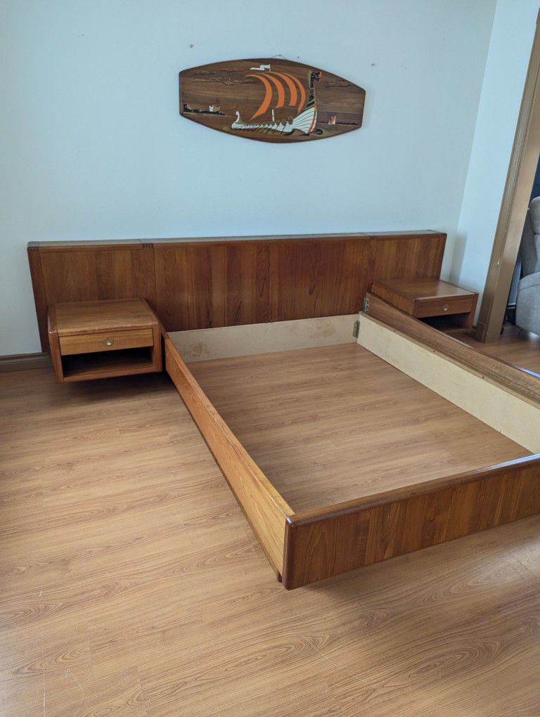 Queen Danish Modern Teak Headboard Bedframe & Nightstands by D Scan