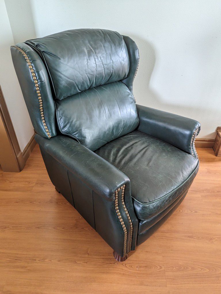 Beautiful Green Leather Presidential Wingback Recliner by Bradington Young