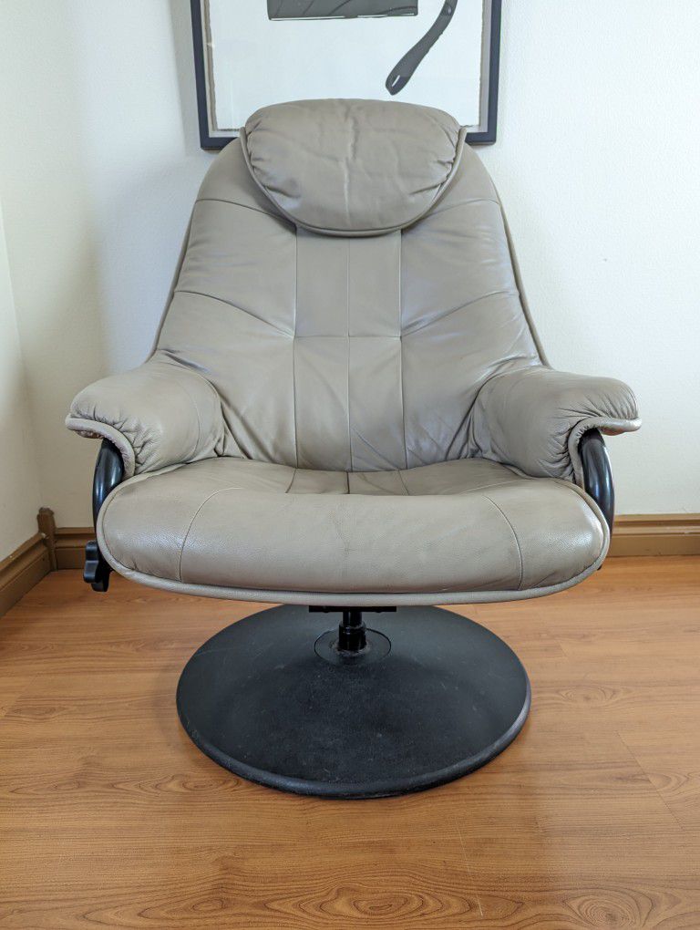 Ekornes Stressless Style Leather Lounge Chair Recliner & Ottoman by Palliser