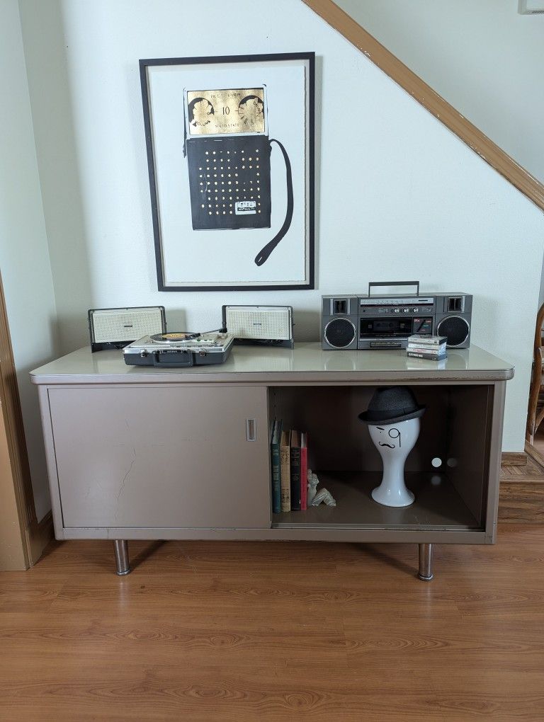 MCM Vintage Tanker Credenza / Record Player Stand & Storage Cabinet