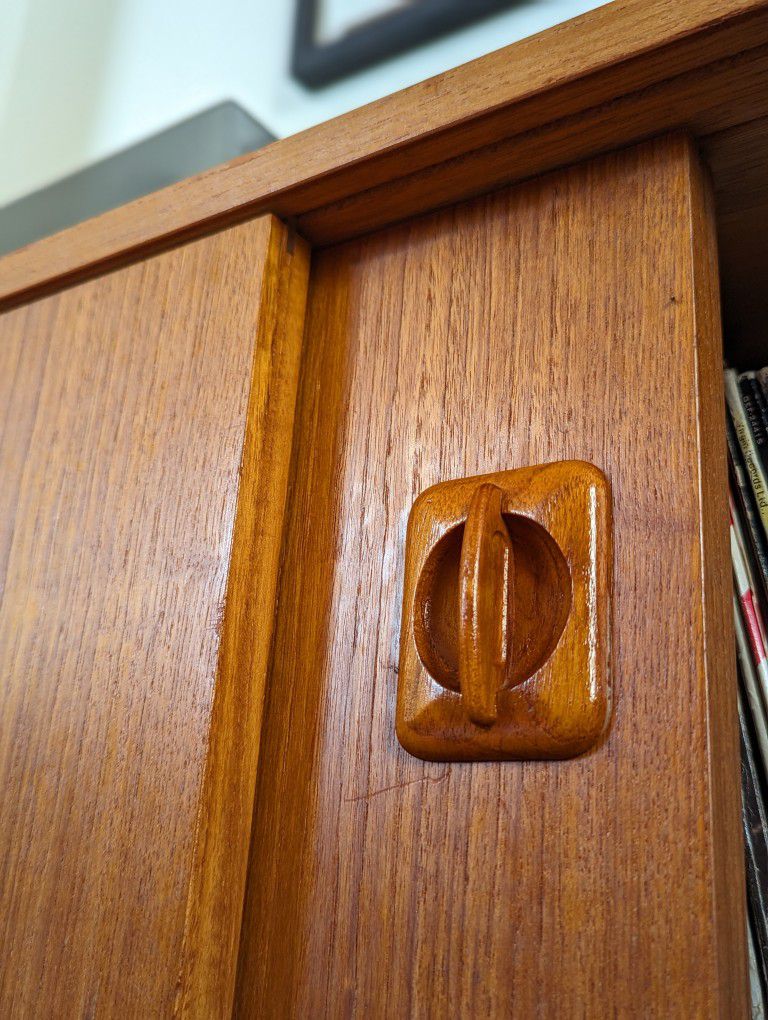 Mid Century Danish Modern Teak Record Player Stand & TV Media Storage Cabinet