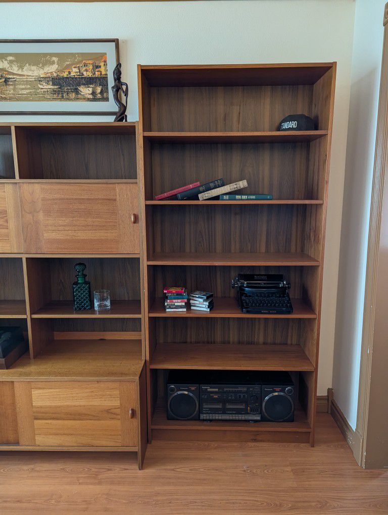 MCM Danish Modern Teak Wall Unit Domino Mobler Record Cabinet & Bookshelves