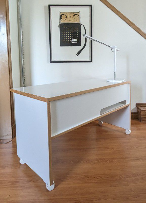 Vintage White Laminate Scandinavian Computer Desk w Wood Trim Casters