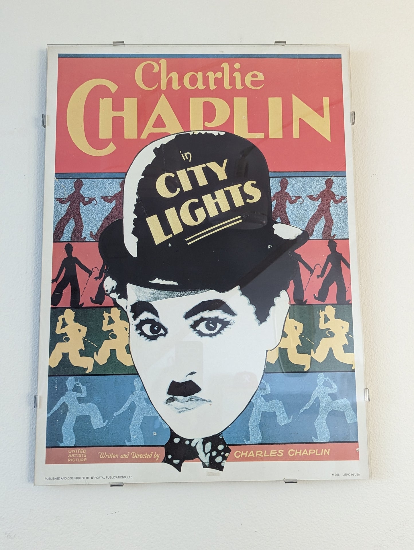 Charlie Chaplin in City Lights Movie Poster Wall Art Hang 28" x 20"