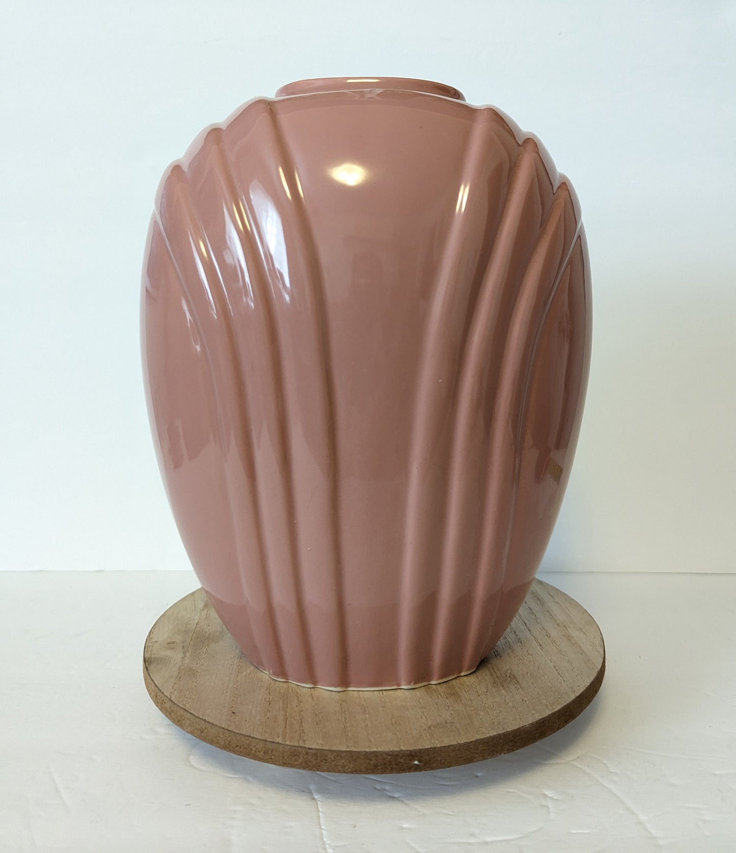 Vintage Postmodern Vase Art Deco Revival Ceramic Wave Flower Abstract Pink Mauve