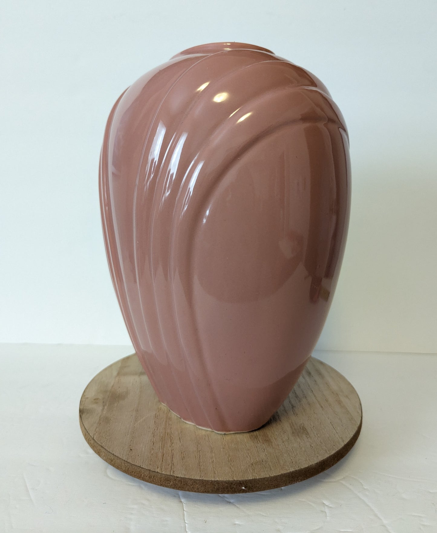 Vintage Postmodern Vase Art Deco Revival Ceramic Wave Flower Abstract Pink Mauve