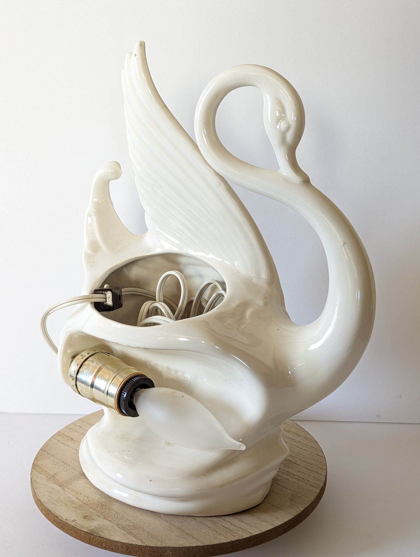 Vintage Swan Lamp Art Nouveau MCM Maddux of California TV Lamp