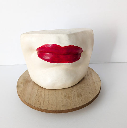 Vintage Handmade Lips Mouth Statue Paperweight Wall Art Hang Pop Art