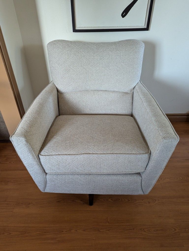 Brand New High Leg Bellevue Collection Swivel Chair by La-Z-Boy