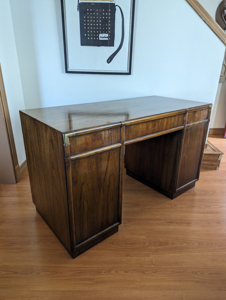 Drexel Accolade Hollywood Regency Double Pedestal Campaign Desk