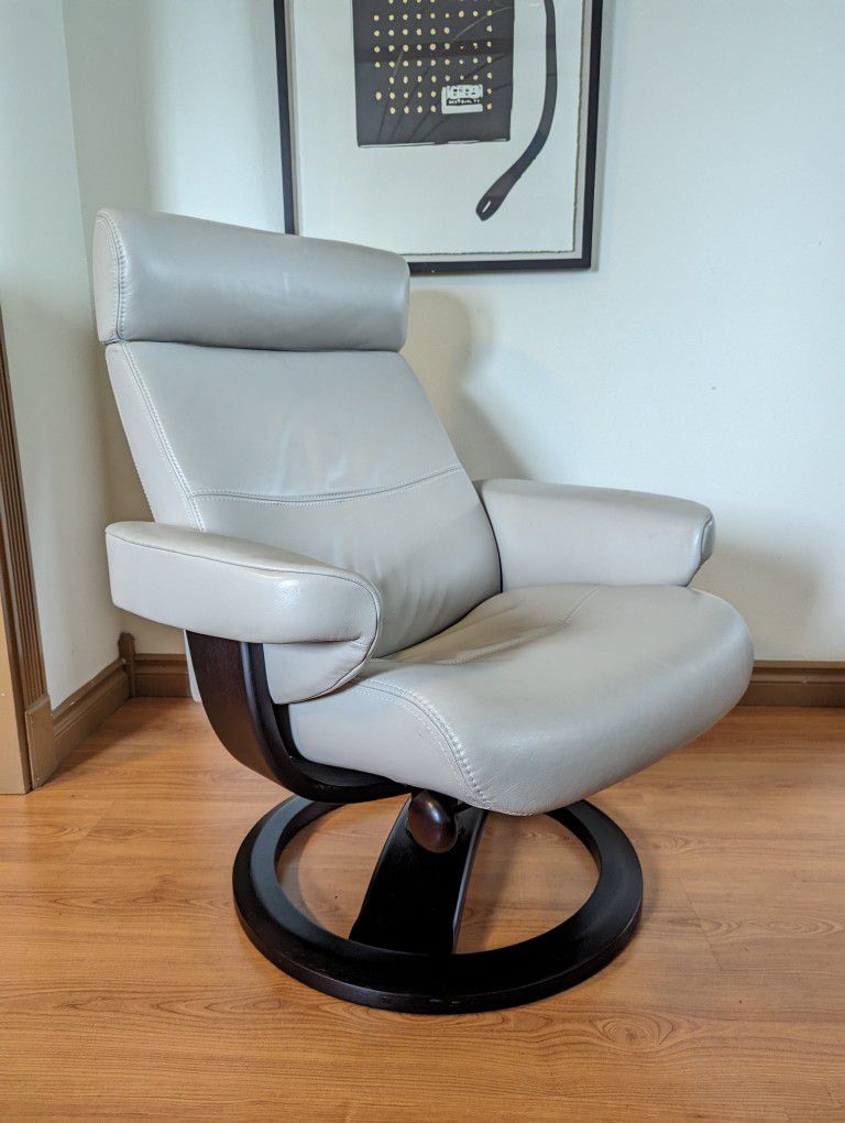 Ekornes Stressless Style Grey Leather Oslo Recliner & Ottoman by Nordic Home