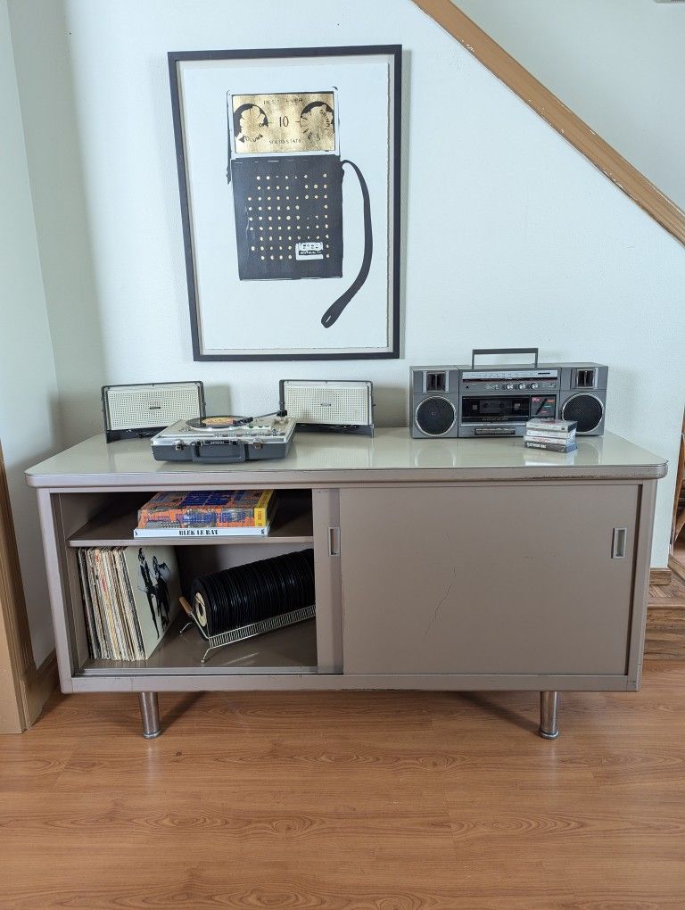 MCM Vintage Tanker Credenza / Record Player Stand & Storage Cabinet