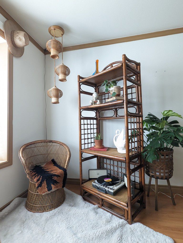 Vintage Mid Century Boho Bamboo & Rattan Peacock Chair