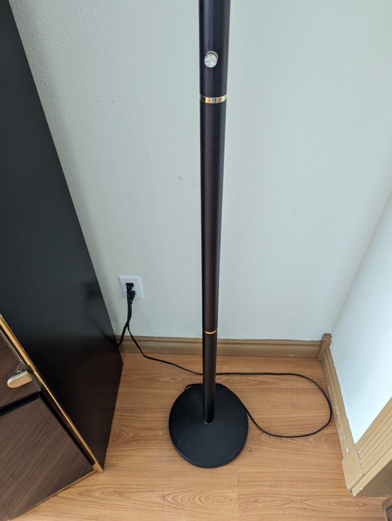 Black & Brass Postmodern Memphis Torch Floor Lamp