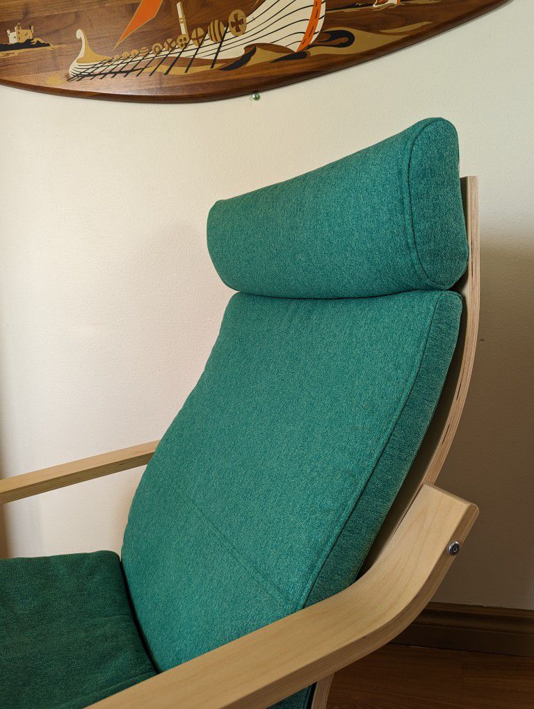 IKEA Poang Green Fabric Bentwood Birch Lounge Chair